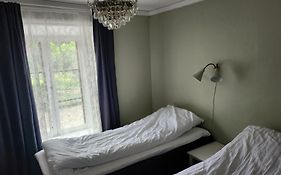 Brunius Bed